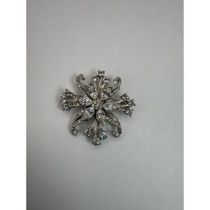 VTG Silver Tone Rhinestone Snowflake Brooch – Crystal Starburst Statement Pin